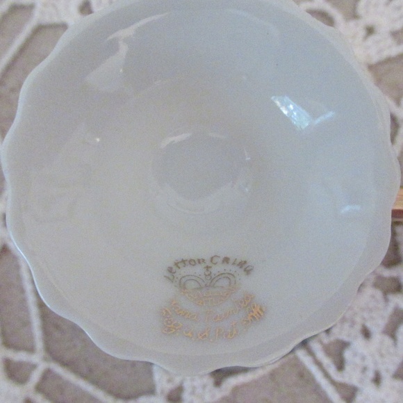 Lefton China Tea cup and saucer - Picture 9 of 9